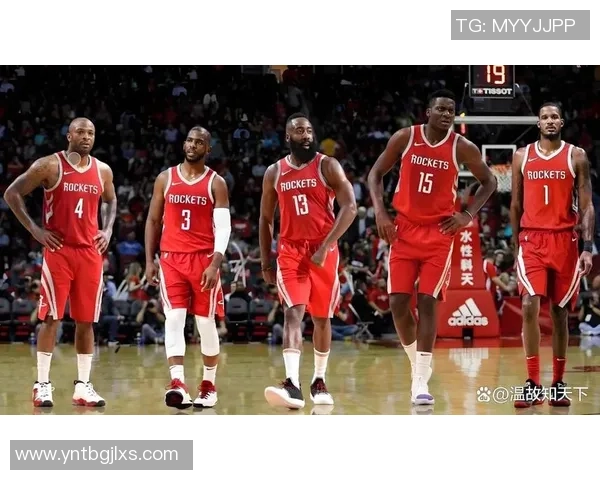 火箭勇士西部决赛第六场激战回顾与精彩瞬间分析